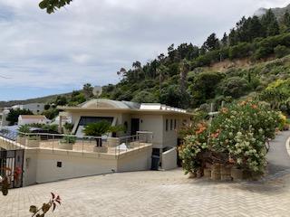 5 Bedroom Property for Sale in Llandudno Western Cape